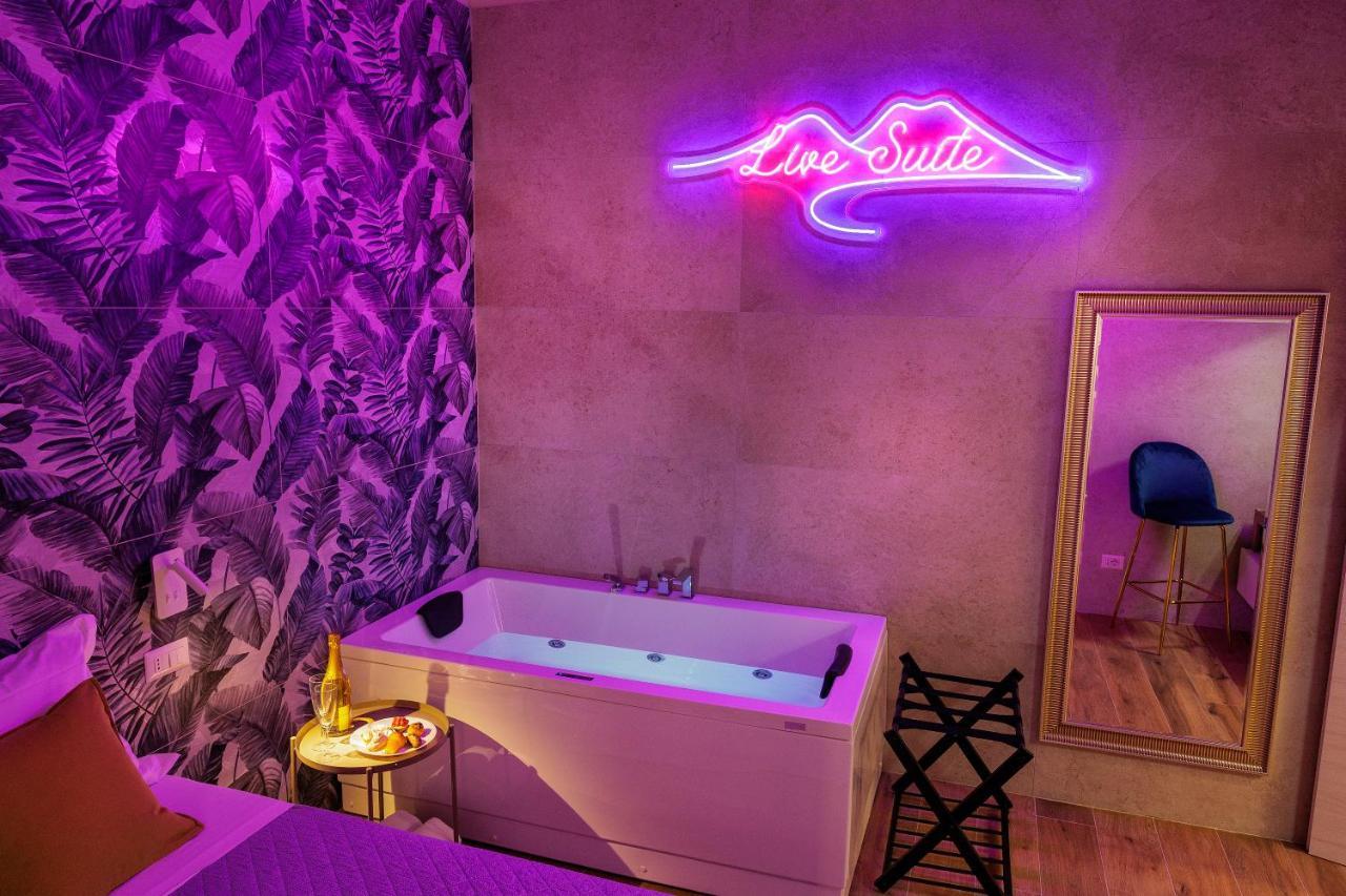Live Suite Napoli Exteriör bild