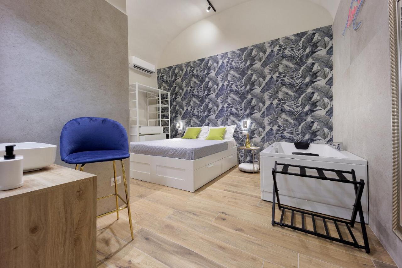 Live Suite Napoli Exteriör bild