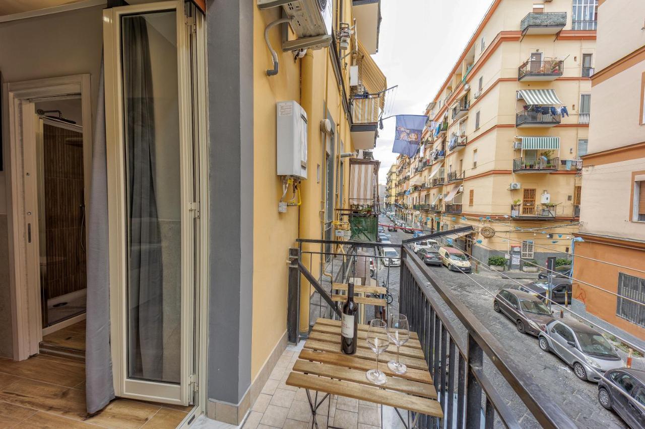 Live Suite Napoli Exteriör bild