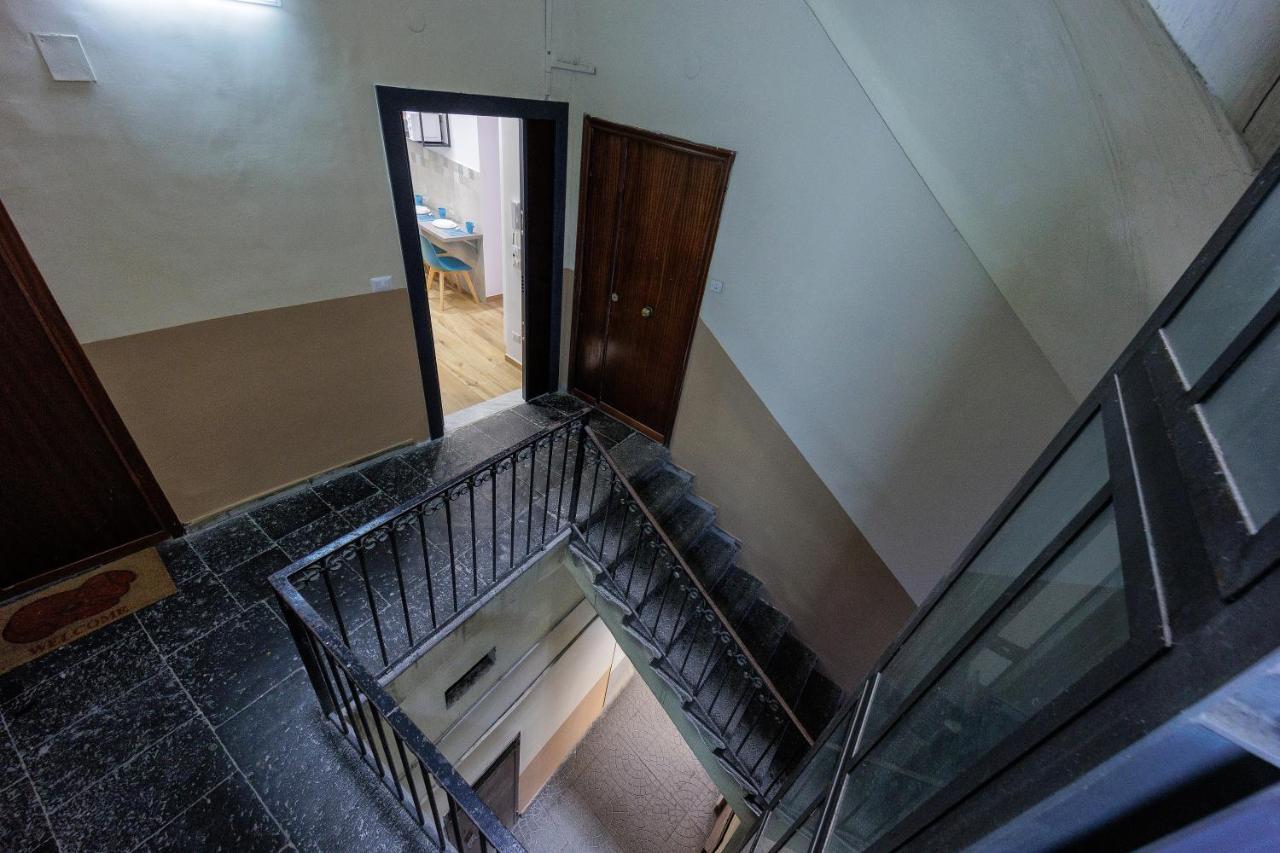 Live Suite Napoli Exteriör bild