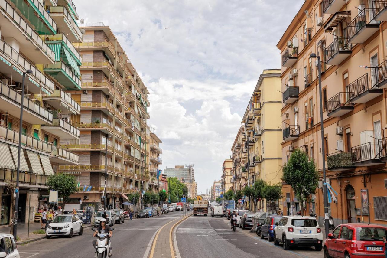 Live Suite Napoli Exteriör bild